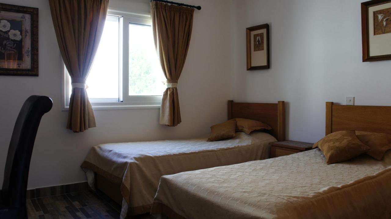 Appartement Limnaria Westpark 113 à Paphos Extérieur photo