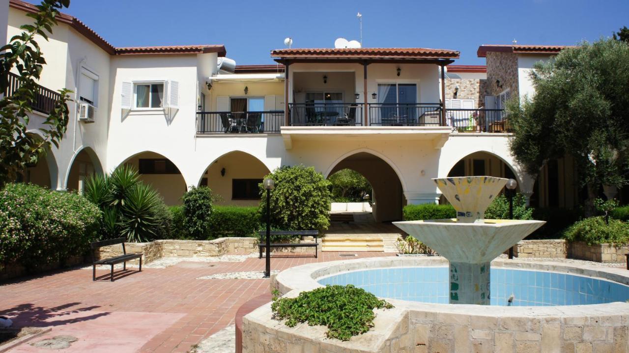 Appartement Limnaria Westpark 113 à Paphos Extérieur photo